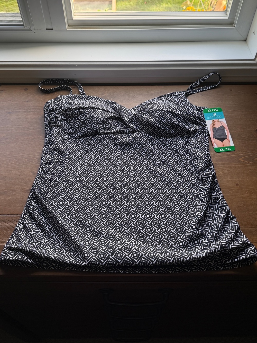 Christina Black & White Geometric Tankini Top